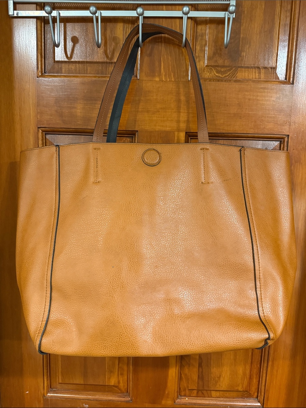 REVERSIBLE Bag in Tan/Black